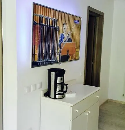 Cozy White Apartament Apartment